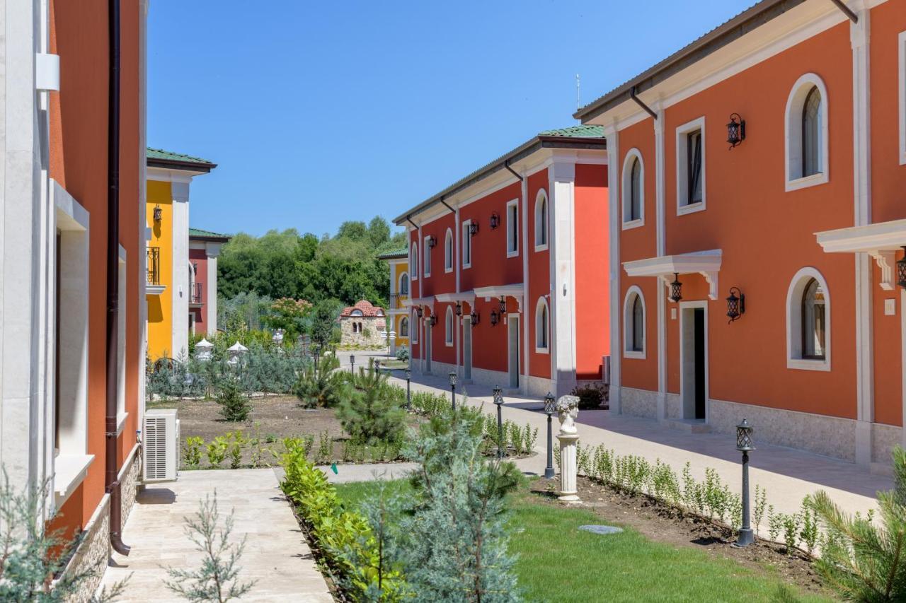 Villas For 4 Or 6 Adults In Therma Village Кранево Екстер'єр фото